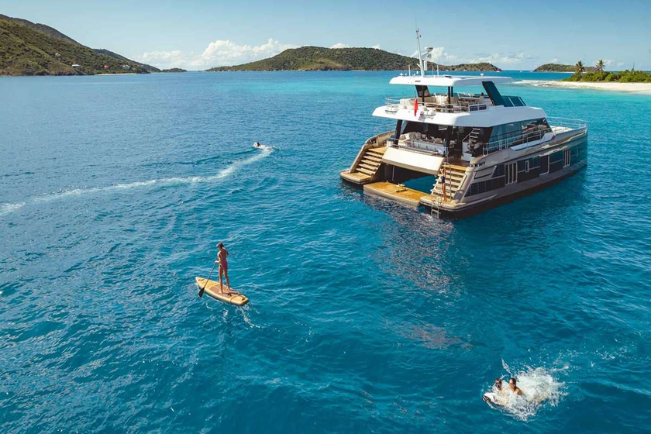 Power catamaran SOL in the BVI