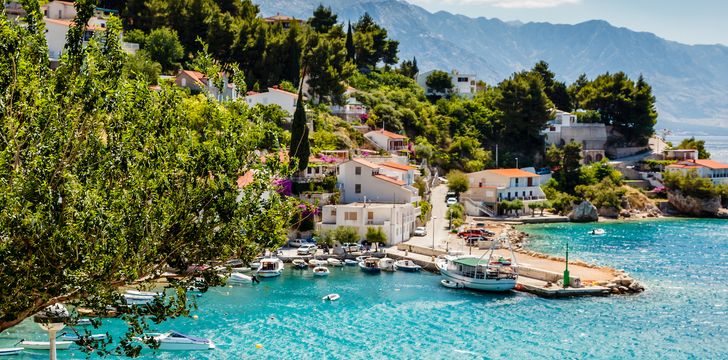 Adriatic Bay,Split,Croatia Motor Yacht Charter