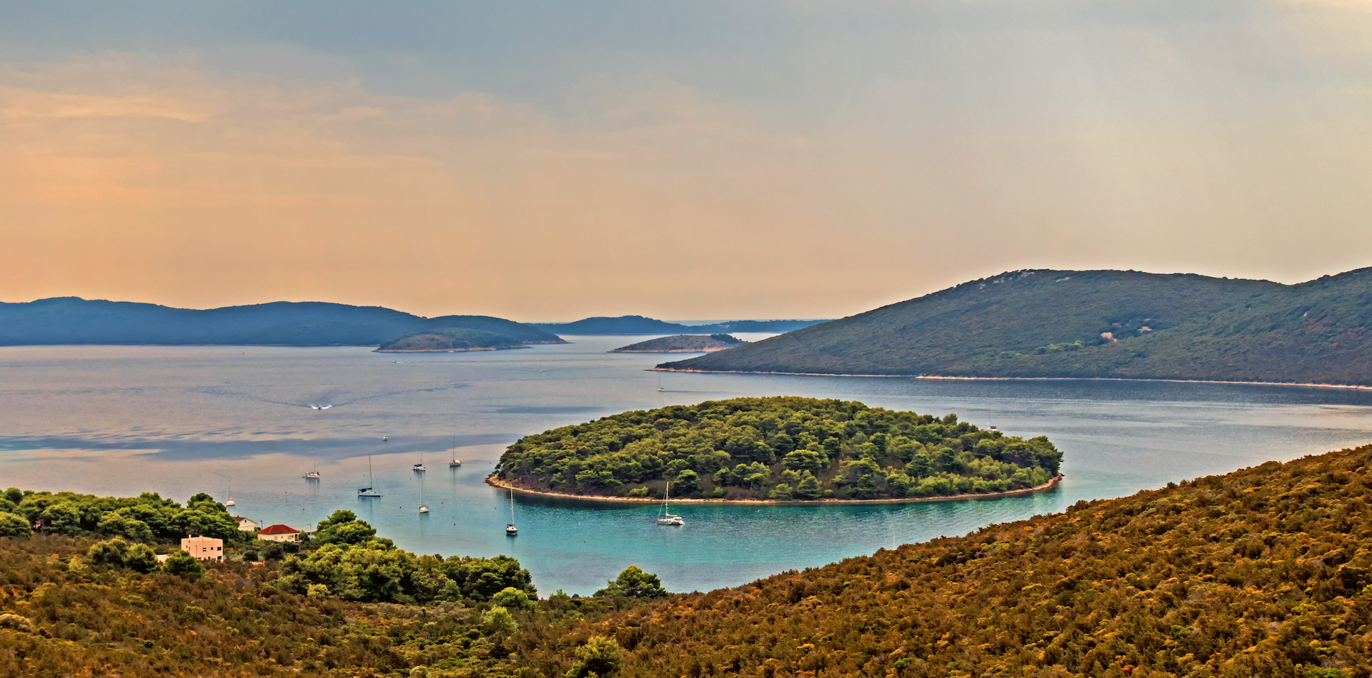 Molat,Croatia Motor Yacht Itinerary