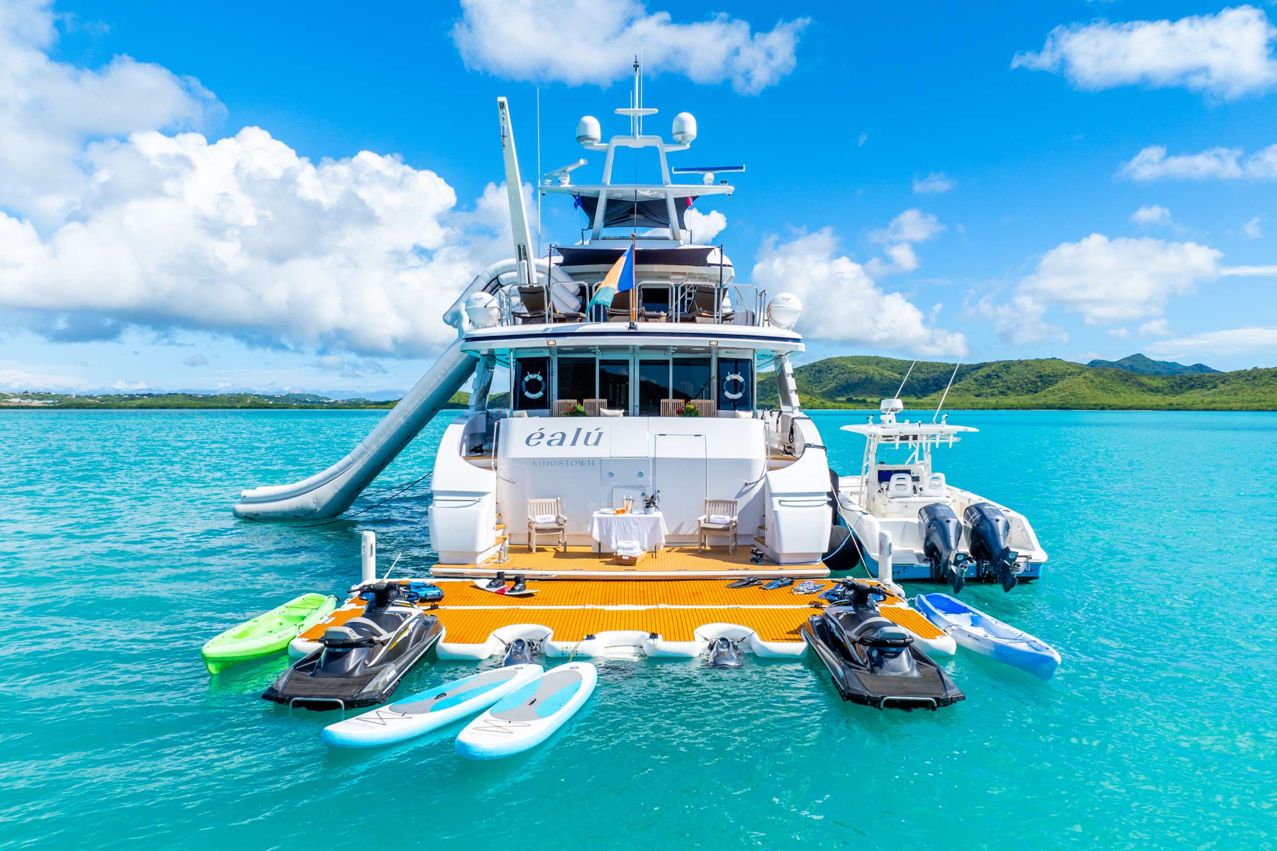 Luxury Crewed Motor Yacht,EALU