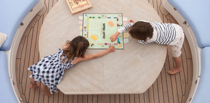 St David Benetti Sundeck Lounge Children Board Game