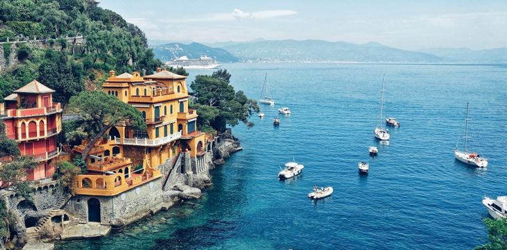 Amalfi Coast,Italy Crewed Yacht Charter