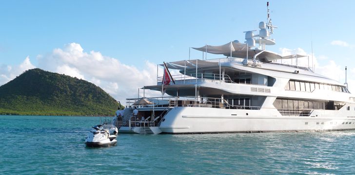 Motor Yacht and Jet Ski Tropical Tahiti French Polynesia