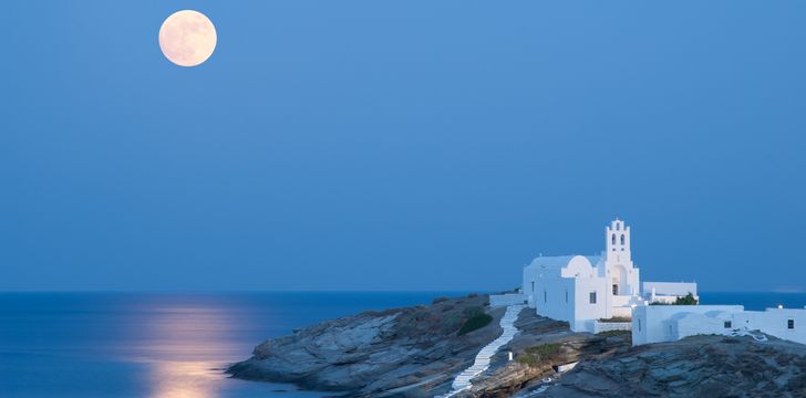 Sifnos at night