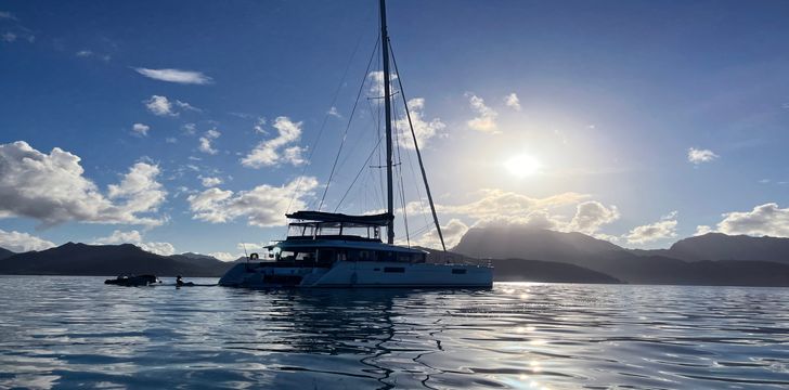 Tahiti crewed catamaran