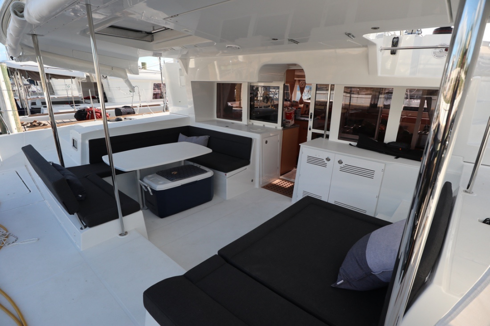 Charter Yacht Galaxy