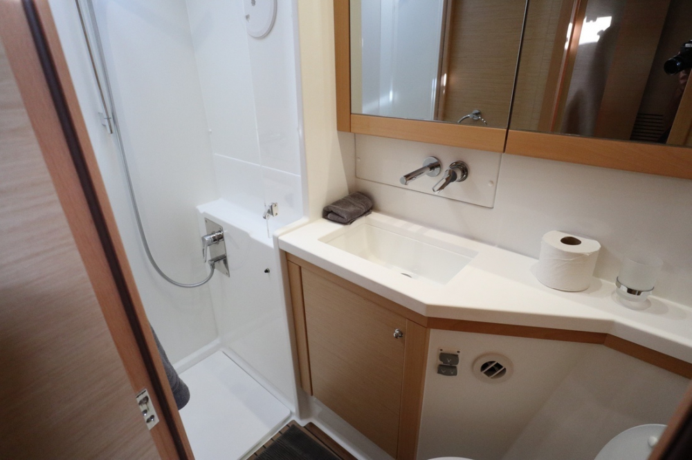 Charter Yacht Galaxy