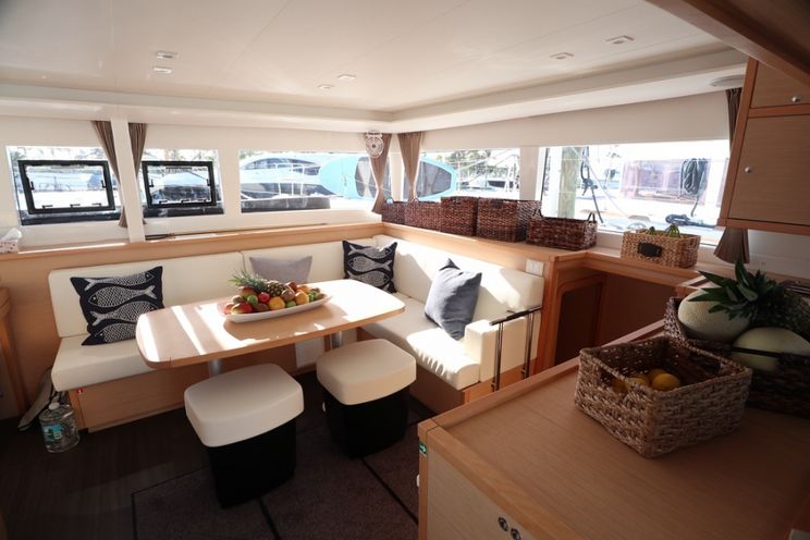 Charter Yacht Galaxy