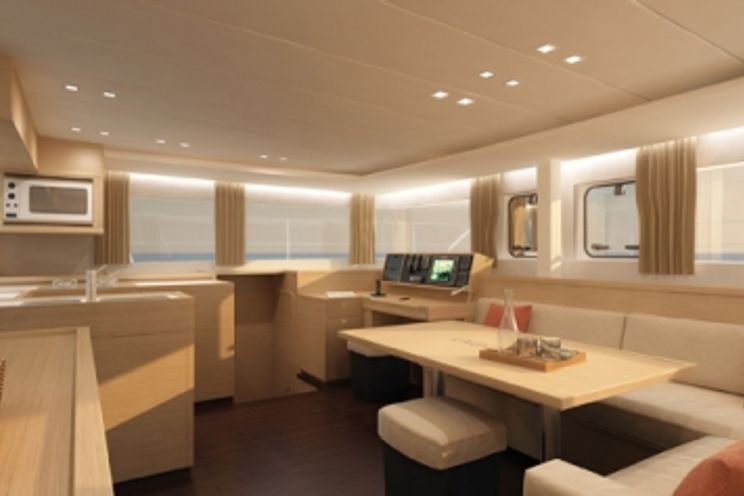 Charter Yacht Geronimo