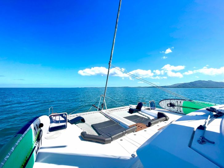 PAPILLON Nautitech 46 Fly - foredeck PAPILLON Nautitech 46 Fly - foredeck