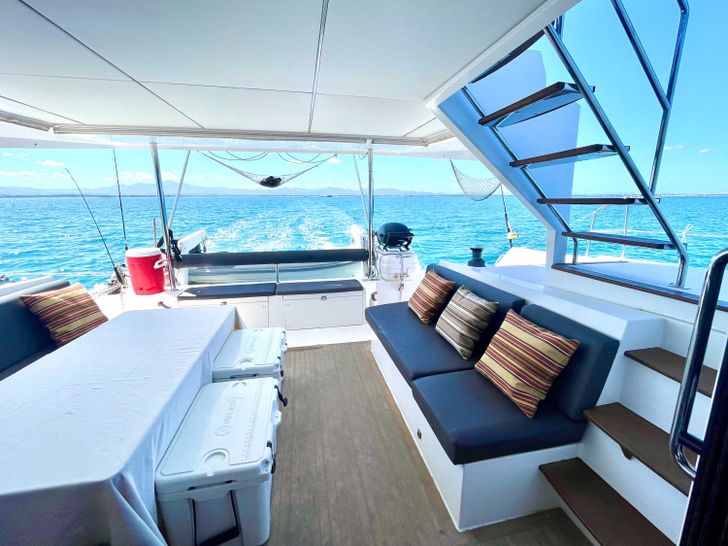 PAPILLON Nautitech 46 Fly - aft deck PAPILLON Nautitech 46 Fly - aft deck