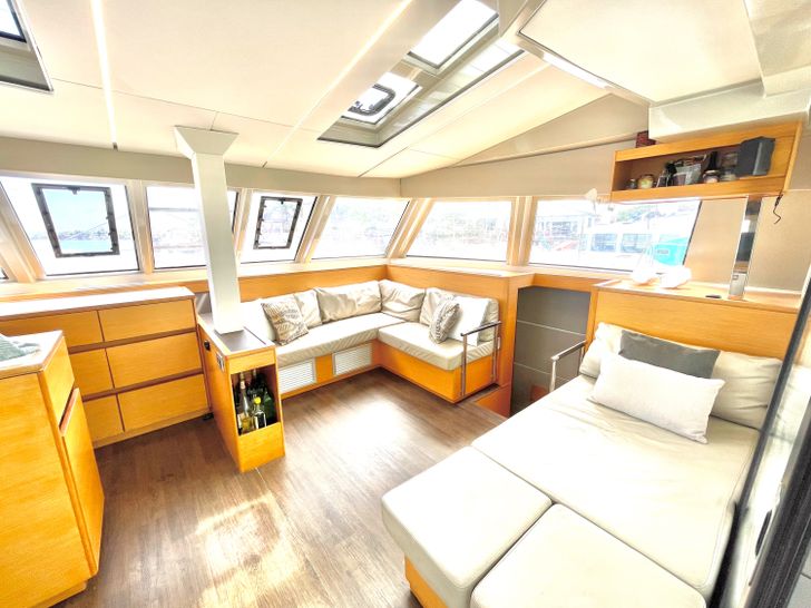 PAPILLON Nautitech 46 Fly - saloon PAPILLON Nautitech 46 Fly - saloon