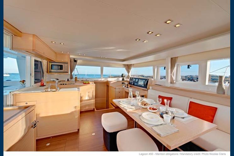 Charter Yacht Halia