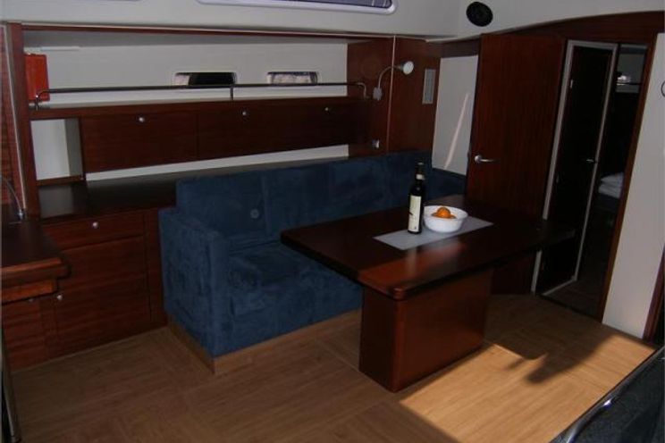 Charter Yacht Hanse 540 - 3 Cabins - Trogir