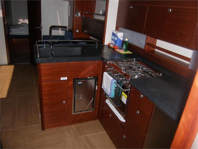 Charter Yacht Hanse 540 - 3 Cabins - Trogir