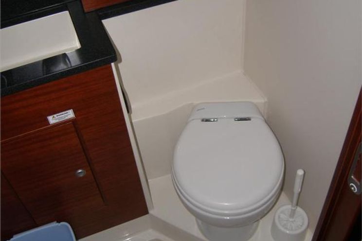 Charter Yacht Hanse 540 - 3 Cabins - Trogir