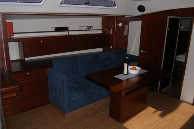 Charter Yacht Hanse 540 - 3 Cabins - Trogir