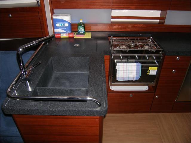 Charter Yacht Hanse 540 - 3 Cabins - Trogir