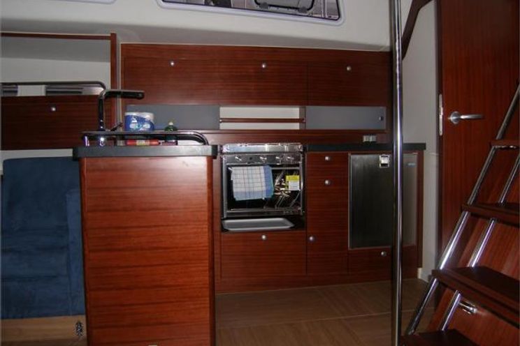 Charter Yacht Hanse 540 - 3 Cabins - Trogir