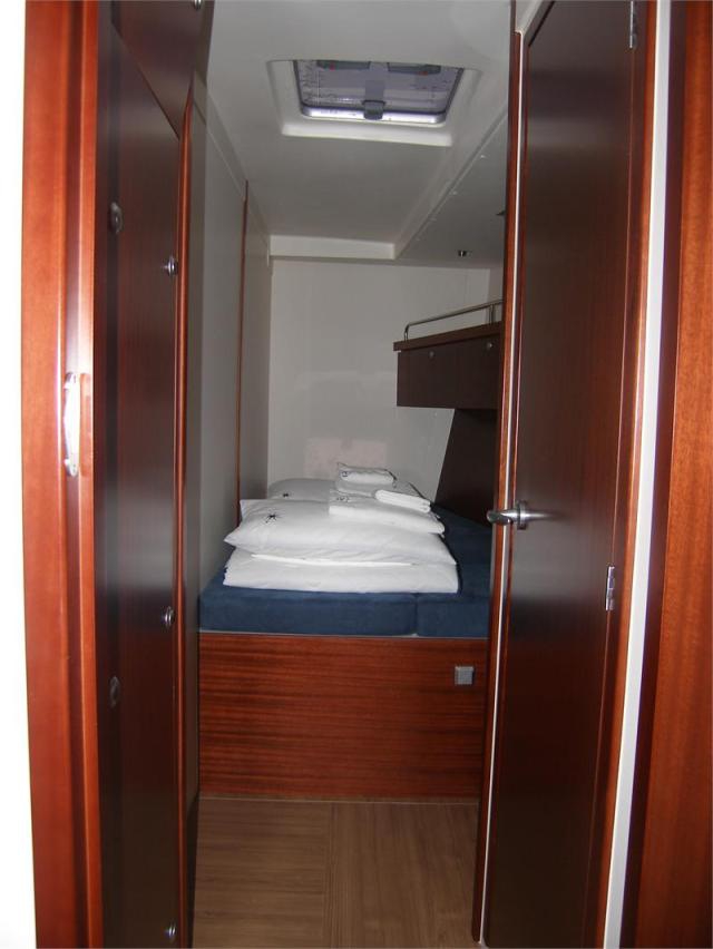 Charter Yacht Hanse 540 - 3 Cabins - Trogir