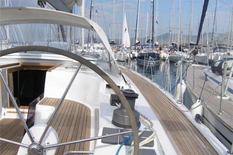 Charter Yacht Hanse 540 - 3 Cabins - Trogir