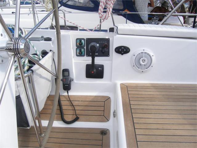 Charter Yacht Hanse 540 - 3 Cabins - Trogir