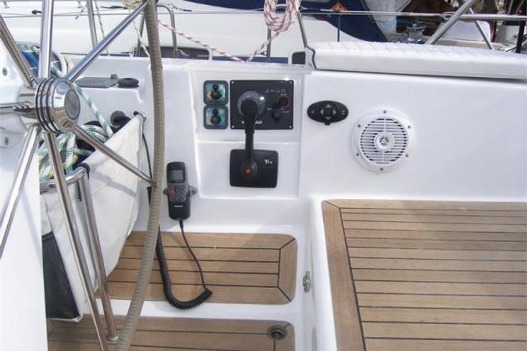 Charter Yacht Hanse 540 - 3 Cabins - Trogir