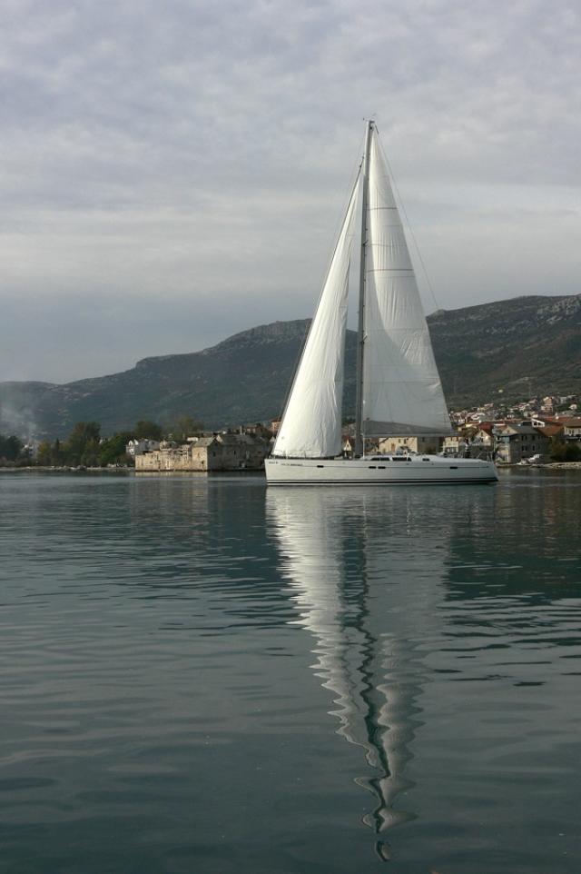 Charter Yacht Hanse 540 - 3 Cabins - Trogir