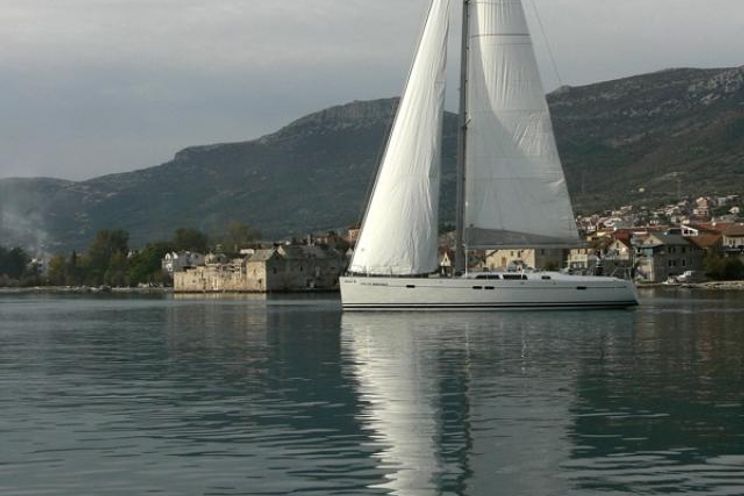 Charter Yacht Hanse 540 - 3 Cabins - Trogir