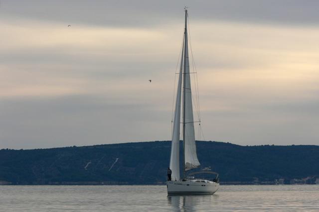 Charter Yacht Hanse 540 - 3 Cabins - Trogir