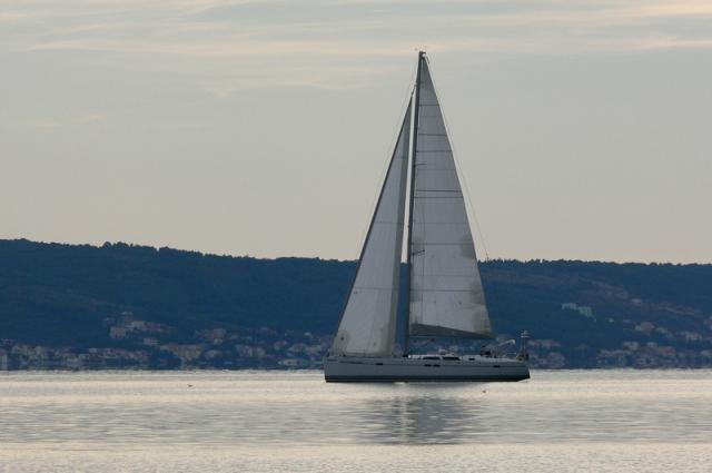 Charter Yacht Hanse 540 - 3 Cabins - Trogir
