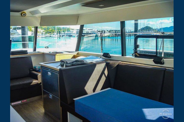 Charter Yacht HAUMEA - Fontaine Pajot MY37 - 3 Cabins - Florida and the Bahamas