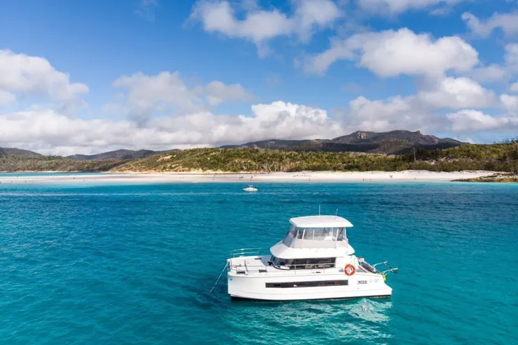 Charter Yacht HAUMEA - Fontaine Pajot MY37 - 3 Cabins - Florida and the Bahamas