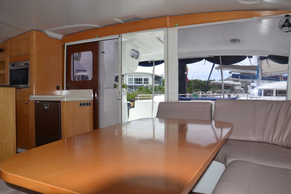 Charter Yacht Fountaine Pajot Salina 48
