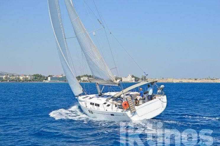 Charter Yacht IKTINOS
