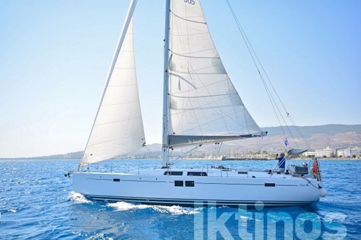 Charter Yacht IKTINOS