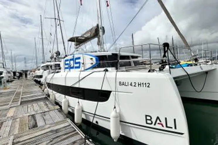 Charter Yacht JOYOUS - Bali 4.2 - 4 Cabins - Phuket,Thailand