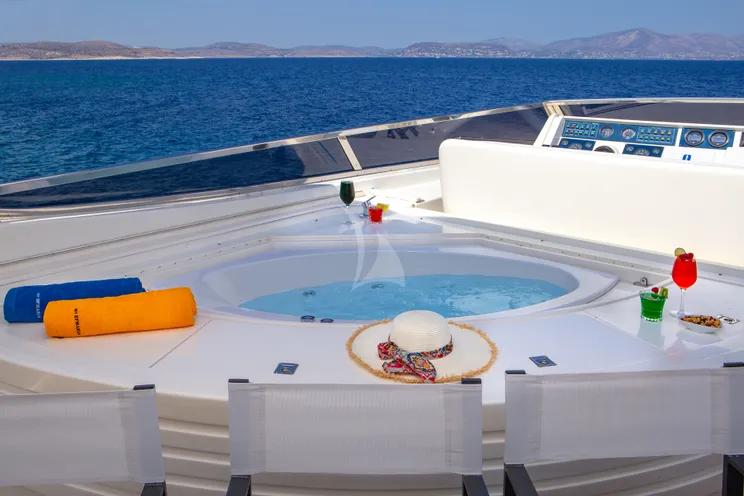 Charter Yacht EFMARIA - Falcon 86 - 5 Cabins - Athens - Mykonos - Santorini - Zakynthos