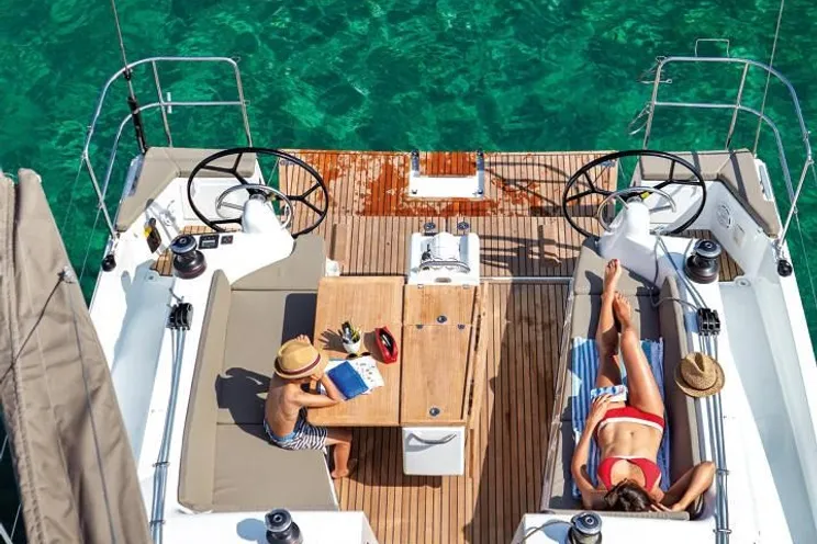Charter Yacht SOULSHINE