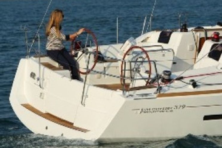 Charter Yacht KOS 379