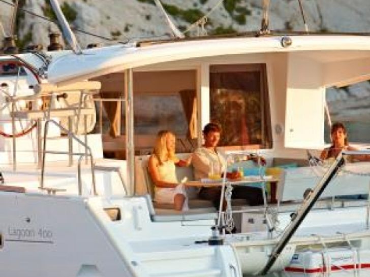 Aft lounge Aft lounge