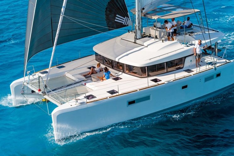 Charter Yacht LAGOON 52 -(4 Double + 1 Twin Bunk + 2 Single Forepeak Cabins)- 2020 - Split - Hvar - Dubrovnik