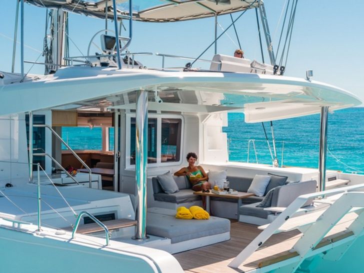 Lagoon 52 - Aft Deck Lagoon 52 - Aft Deck