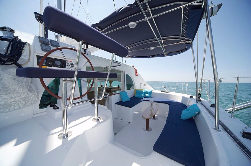 Charter Yacht BELLEVUE