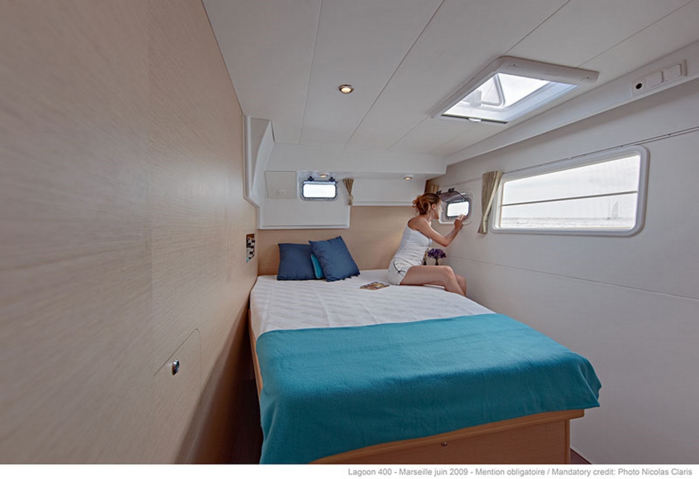 Charter Yacht Lagoon 400 - 3 Cabins - Tortola