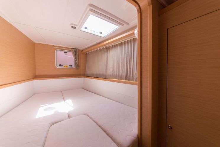 Charter Yacht RAPALA