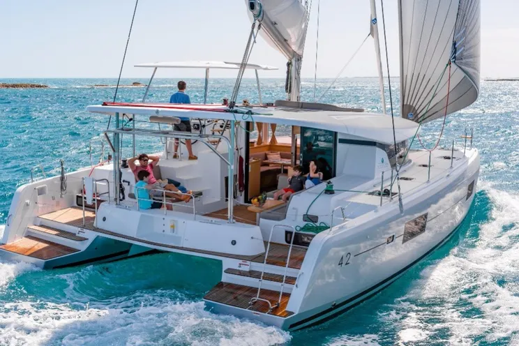 Charter Yacht Lagoon 42 - 4 + 2 cabins(4 double 2 single)- 2019 - Lefkas