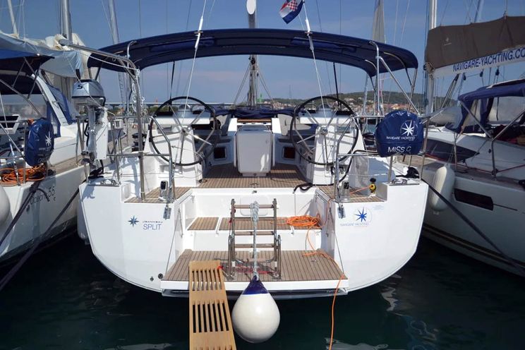 Charter Yacht Miss C - Jeanneau 54 - 4 cabins - Palma de Mallorca - Balearic islands - Spain