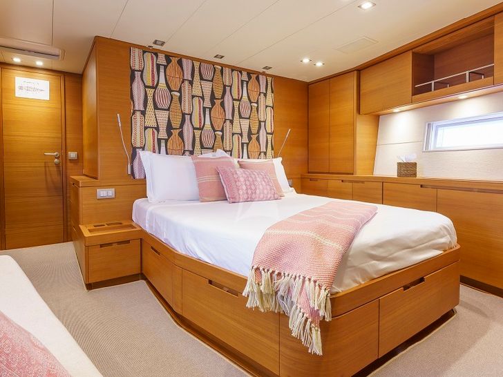 master cabin master cabin