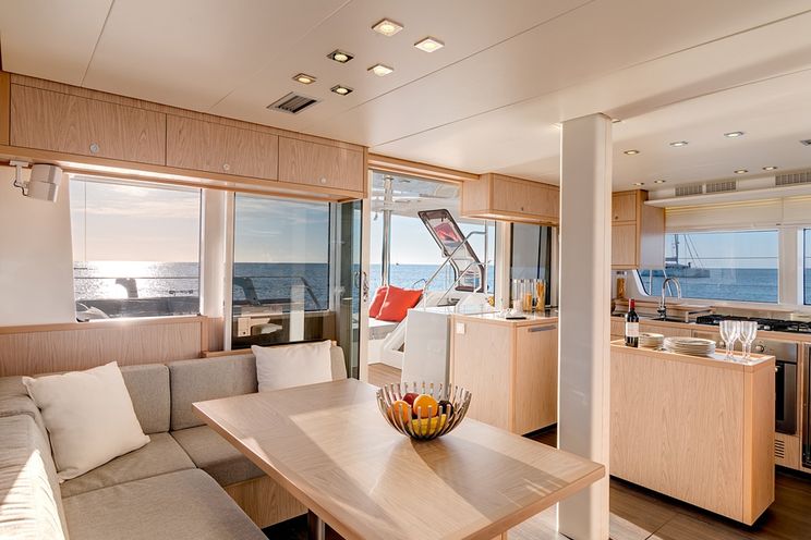 Charter Yacht Lagoon 52 - 8 Cabins - Tortola - St Thomas - Caribbean - Virgin Islands